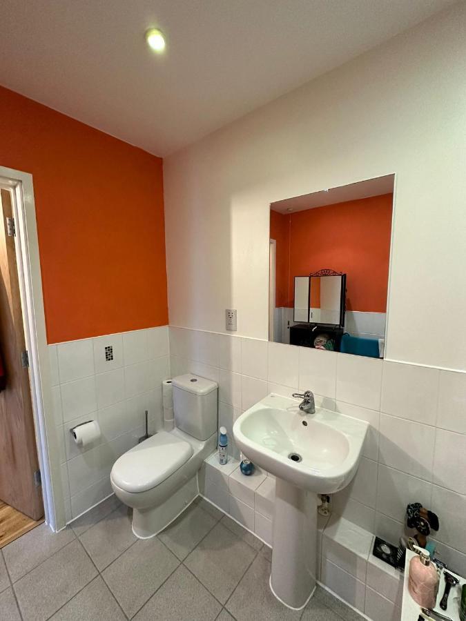 Repton House Bed & Breakfast วู้ดฟอร์ด ภายนอก รูปภาพ